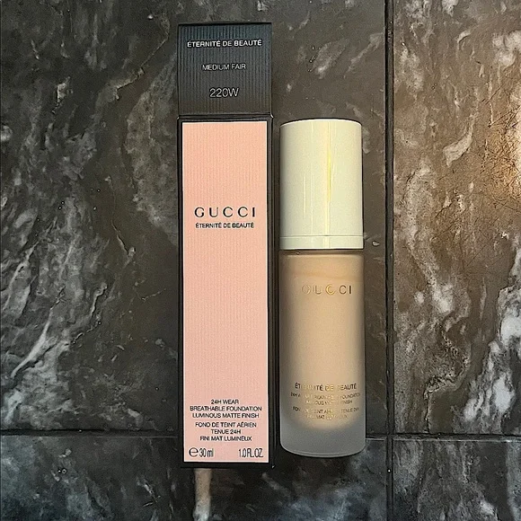 220W - Gucci Eternité De Beauté foundation (Fair Medium with Warm Undert… - Picture 12 of 12